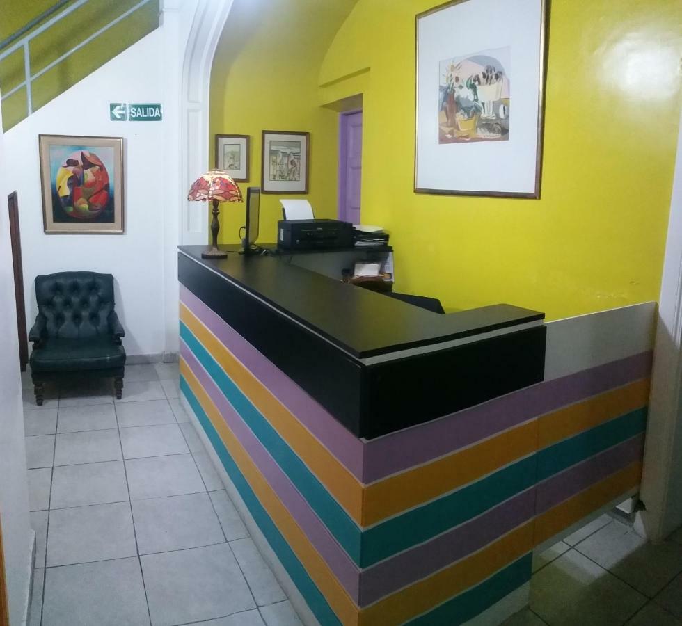 Master Hostel Buenos Aires Exterior photo